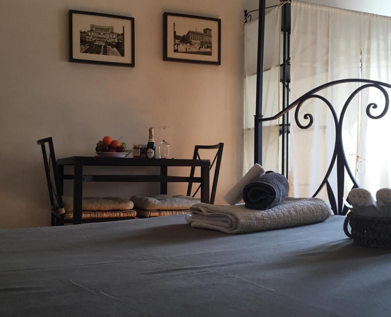 Le Fate Apartments Рим Екстер'єр фото