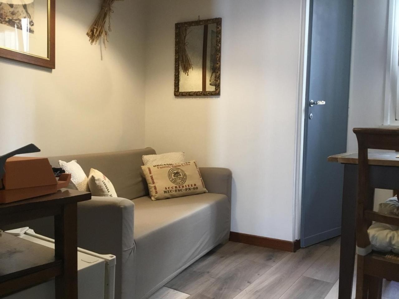 Le Fate Apartments Рим Екстер'єр фото